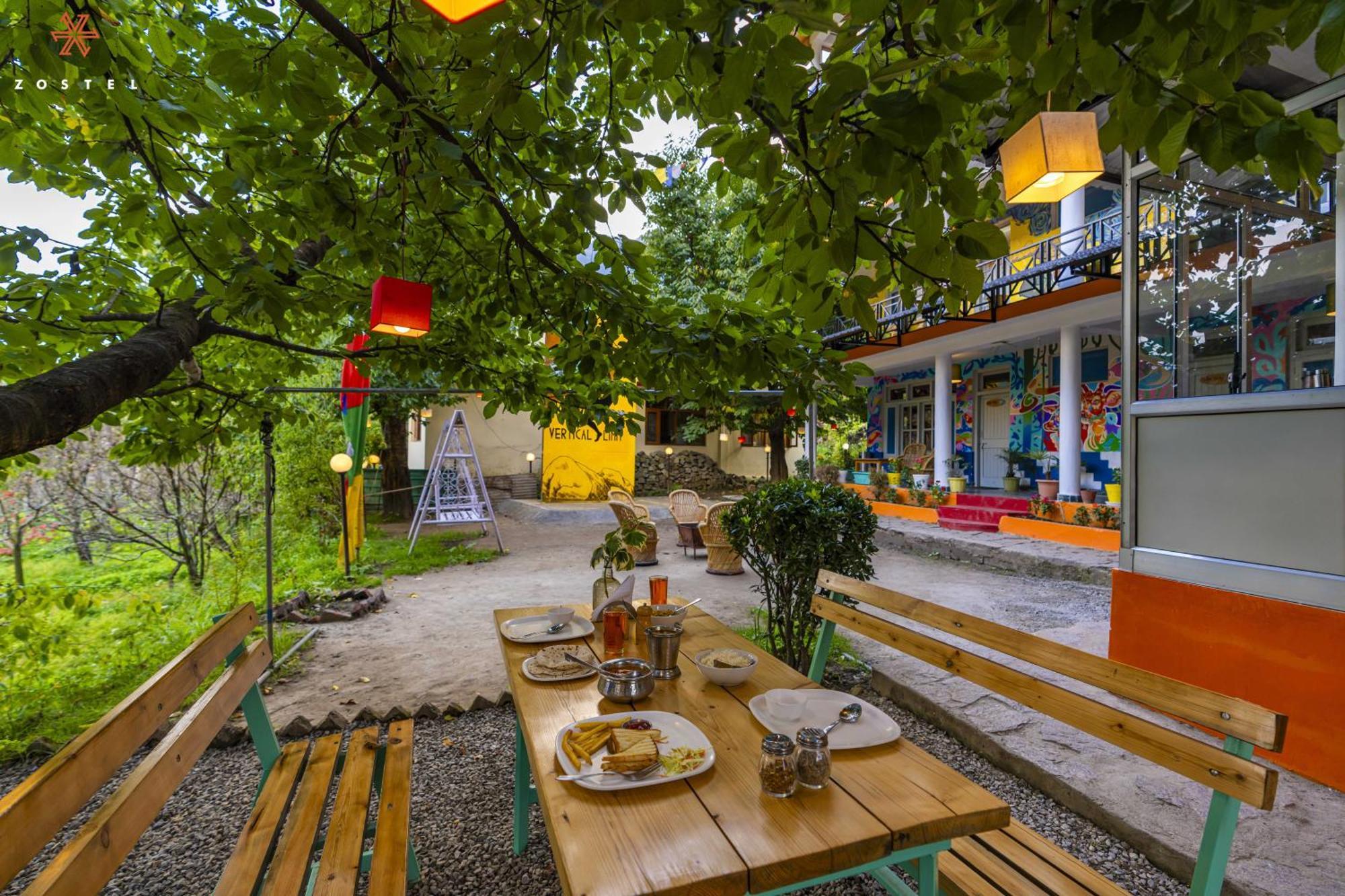Zostel Old Manali Hostel Ngoại thất bức ảnh